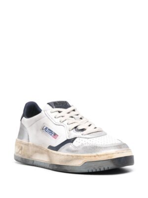 Medalist sneakers in leather