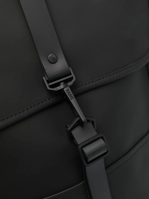 waterproof backpack with carabiner closure - Image 2